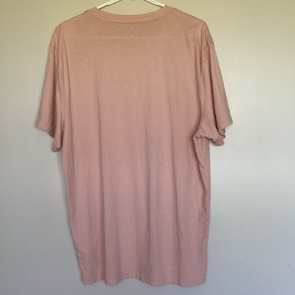 Hollister Shirt Large Tee Pink Salmon Young Mens Teen - Picture 3 of 7
